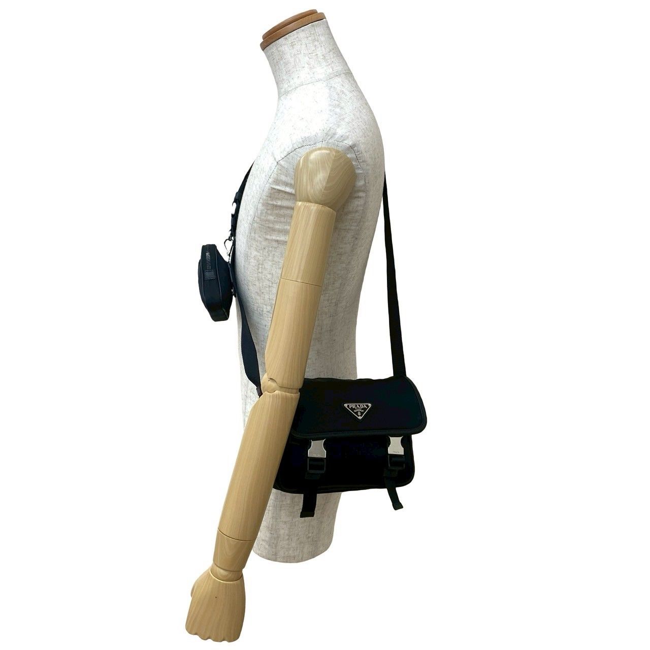 【極美品〜美品】PRADA プラダ ショルダーバッグ ナイロン×サフィアーノ PRADA プラダ ナイロン サフィアーノ ショルダーポーチ【NERO】 1NE057