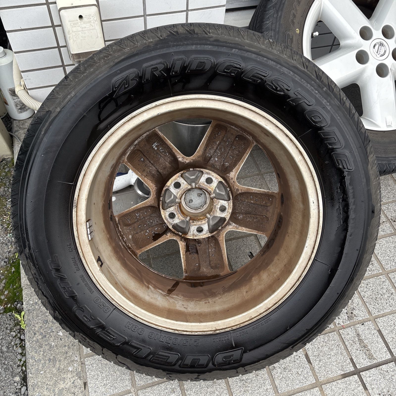 ニッサン