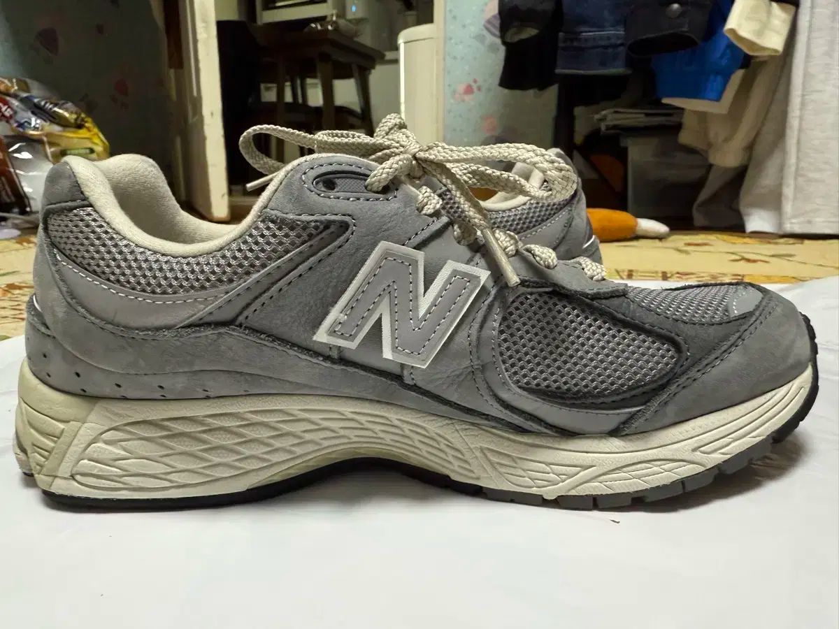 雷市場（ポンジャン）商品韓国直送】 New Balance(ニューバランス) 2002RNM プレミアム ヴィンテージ グレー 260 売ってます (  M2002R - メルカリ