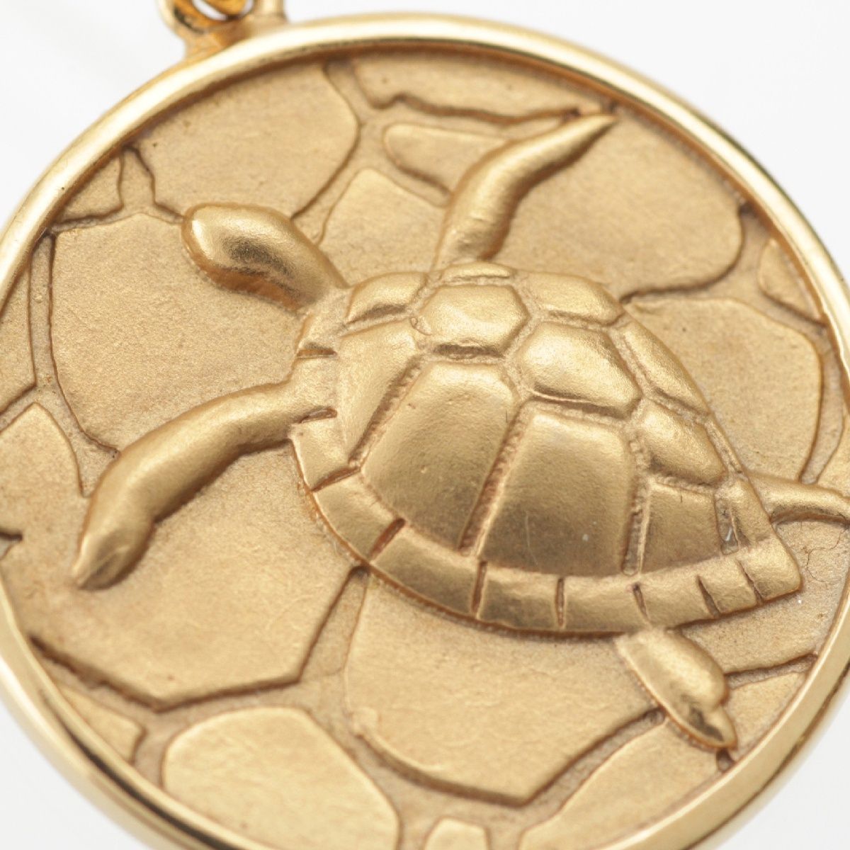 YON ヨンジュエリー ネックレス ．コイン　アオウミガメ Nature Coin Aoumigame – YON (ヨン）| 公式オンラインサイト