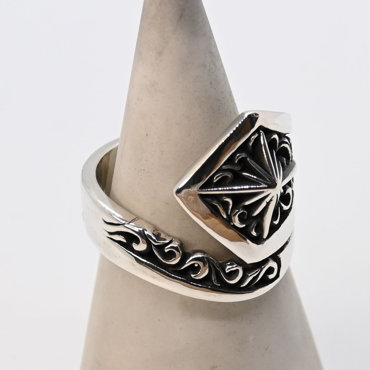 saad サード サンシンボル アラベスクデザイン シルバー925 k18