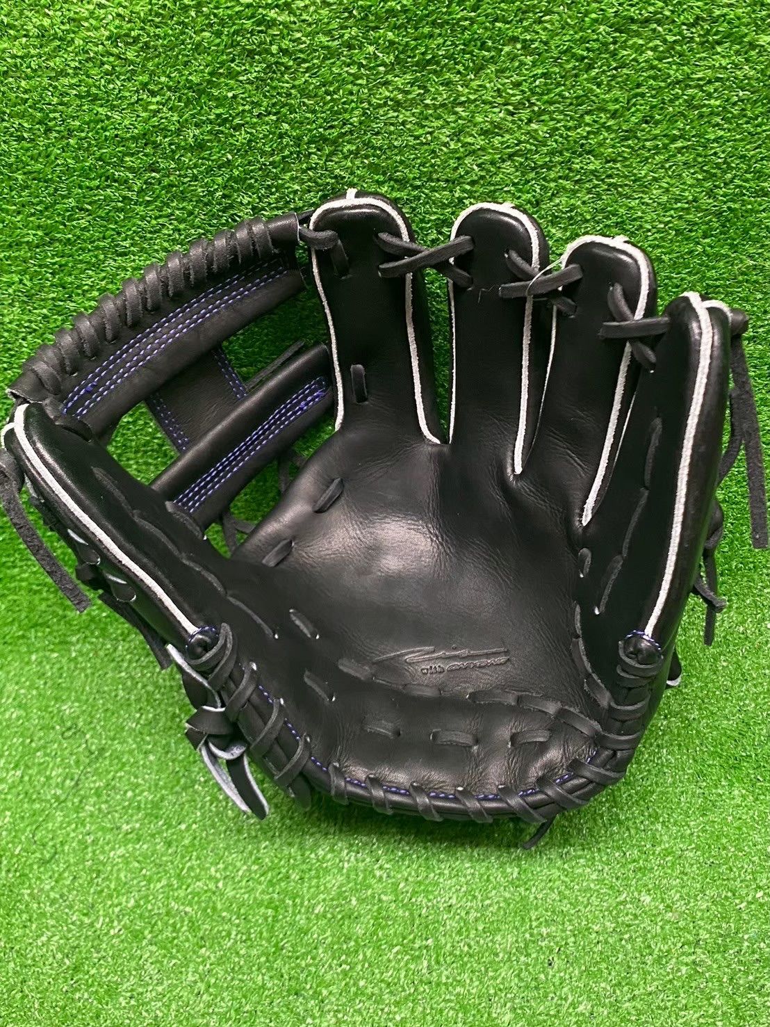 ハタケヤマ 中日ドラゴンズ 長谷川選手 実使用 硬式 キャッチャー