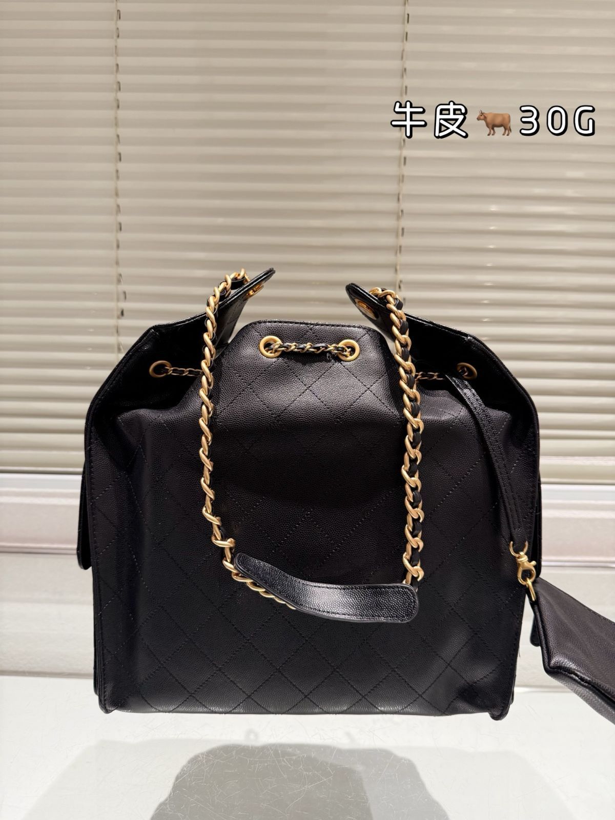 【23B】働く大人の女性の味方★CHANEL★パンプス★新色登場 今日特価】Chanel 25s Large Grainy Cowhide Hobo シャネル 25s