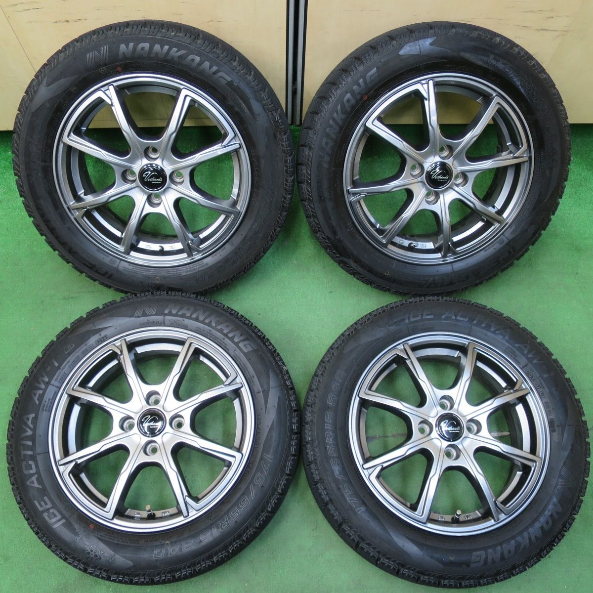 送料無料] バリ溝！21年！キレイ！ほぼ10分☆スタッドレス 175/65R15