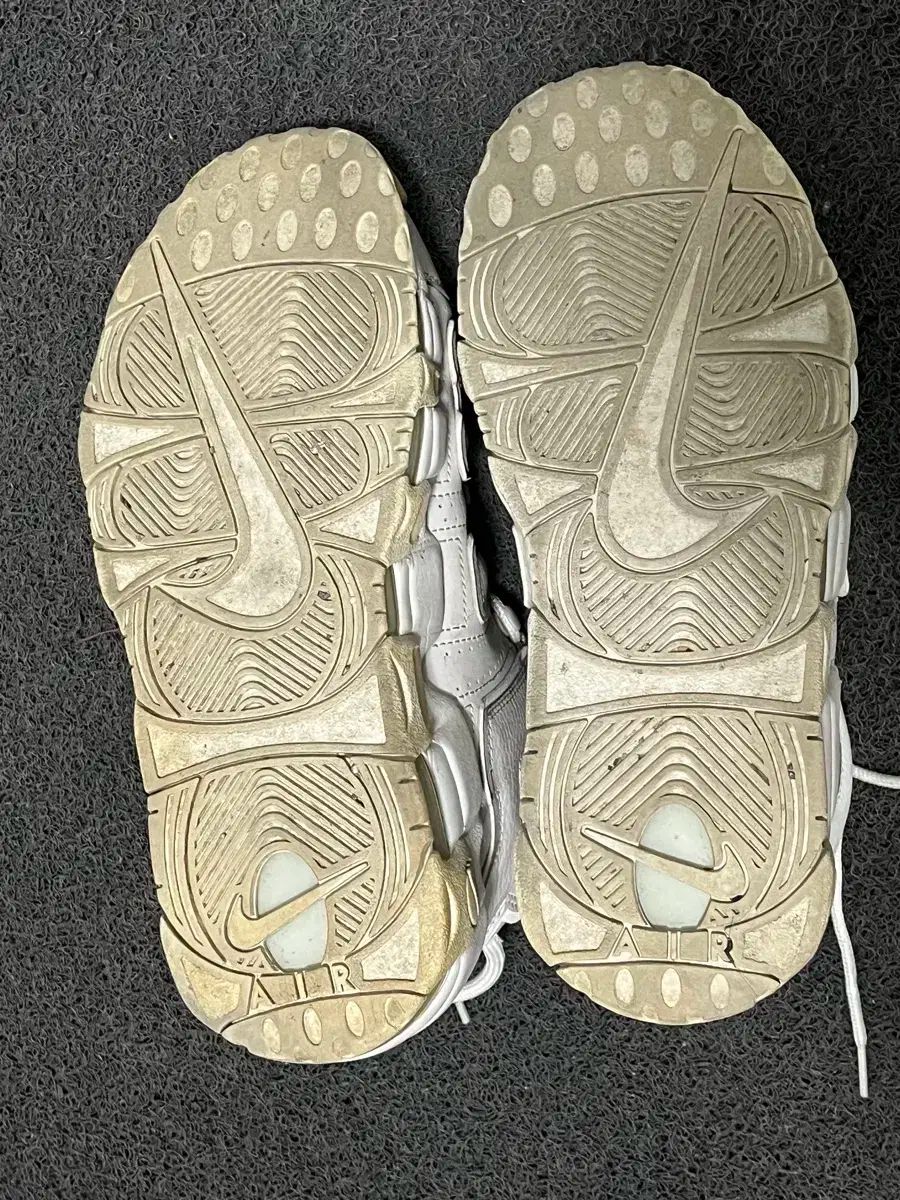 NIKE ナイキ