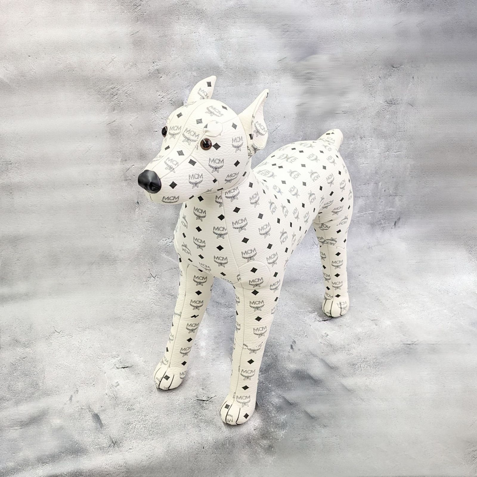 MCM (エムシーエム) 別注 DOG DOLL ドックドール 犬 ぬいぐるみ LOVELESS GUILD PRIME ラブレス ギルドプライム MCM (エムシーエム