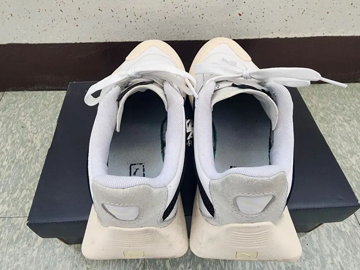 PUMA プーマ