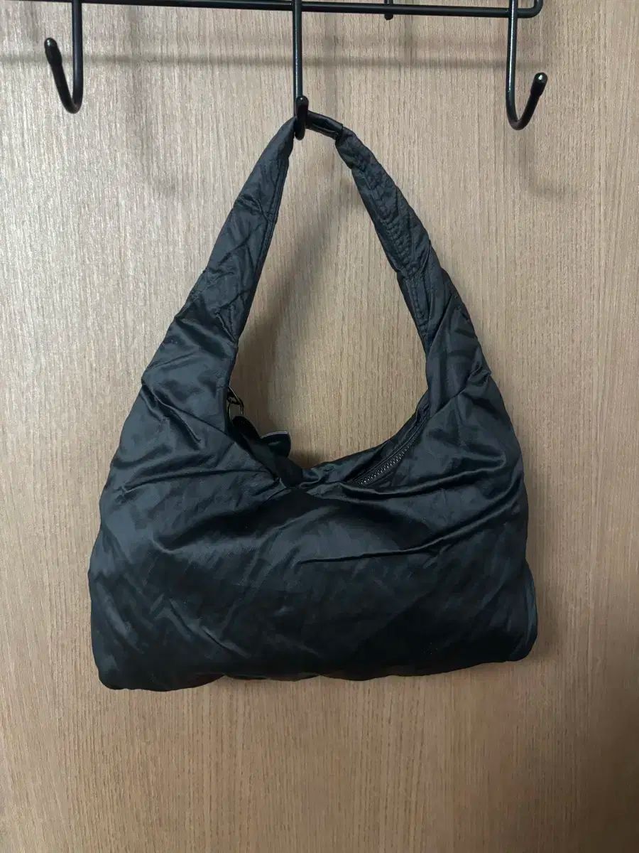 Adidas adidas(アディダス) サテン スモール ショルダーバッグ