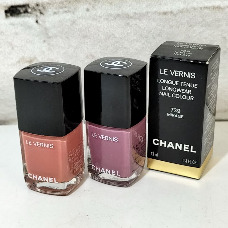 A 53 【 CHANEL 】 13ml×2 LE VERNIS LONGUE TENUE シャネル