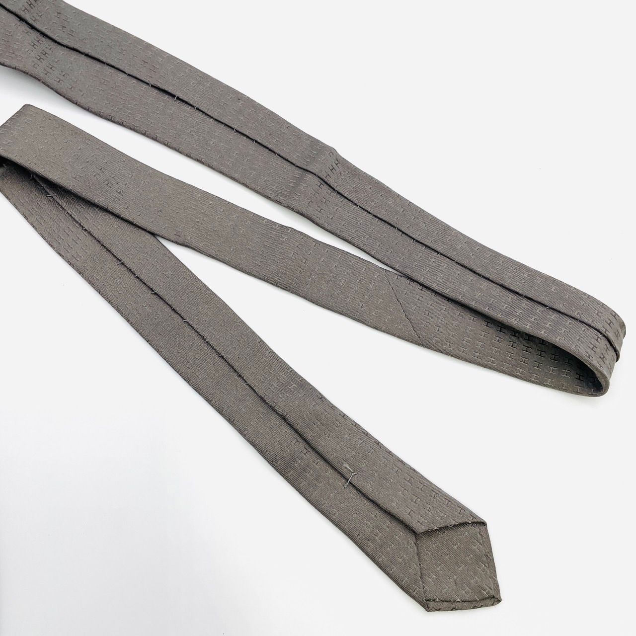 エルメス HERMES ネクタイ ファソネ シルク100% グレー Hロゴ メンズ