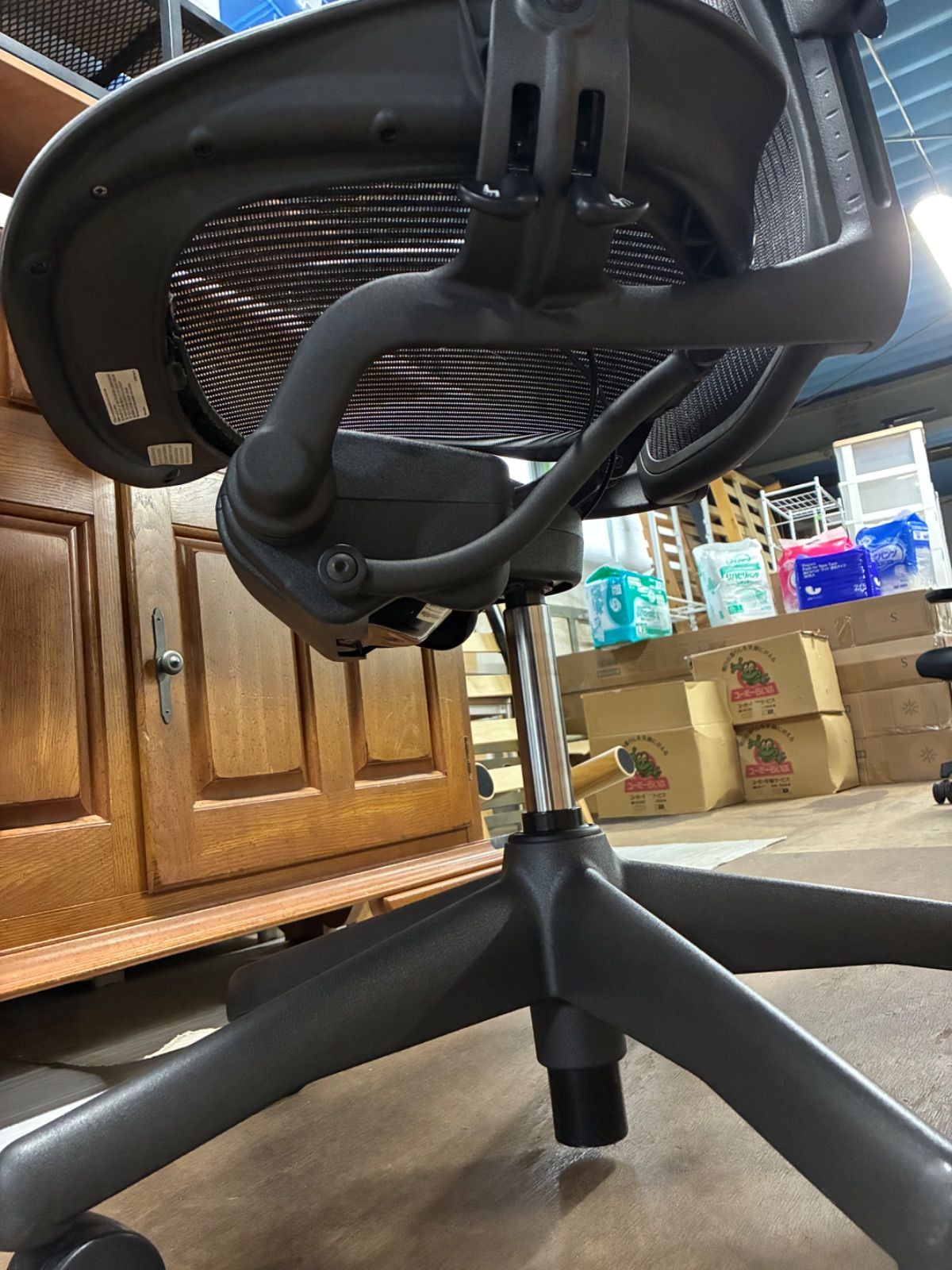 直接引取りできる方 HermanMillerハーマンミラー アーロンチェア オフィスチェア MARWIL-DEMENAGEMENTS_CH