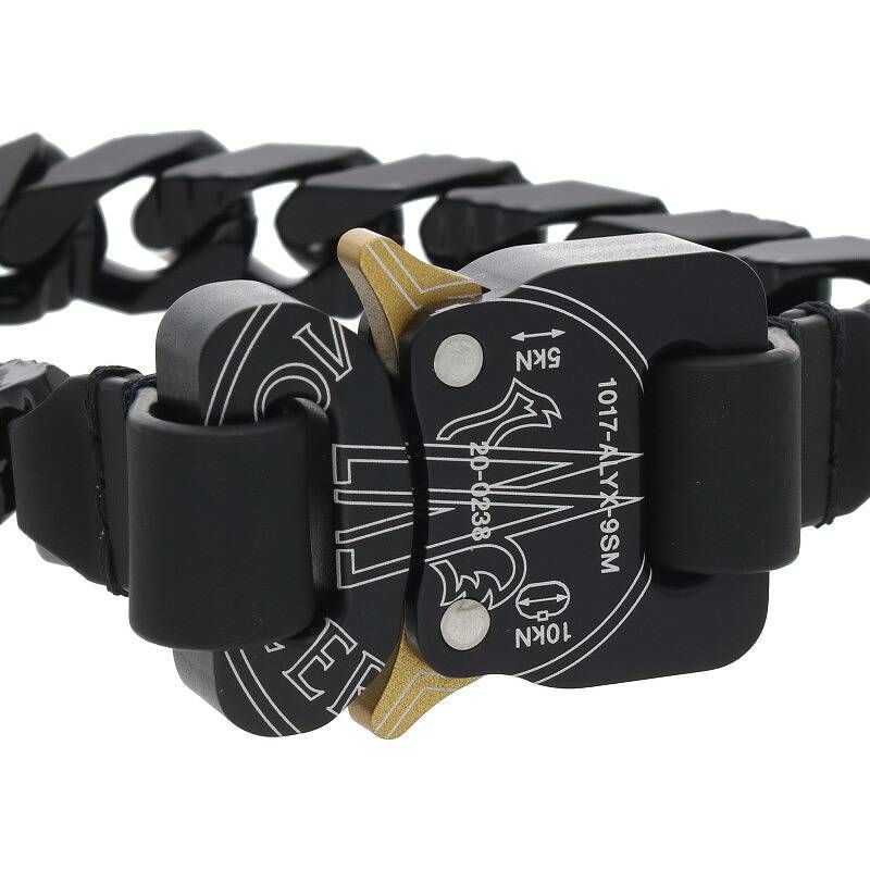 MONCLER ブレスレット　ブラック MONCLER（ブレスレット）のフリマアイテム一覧