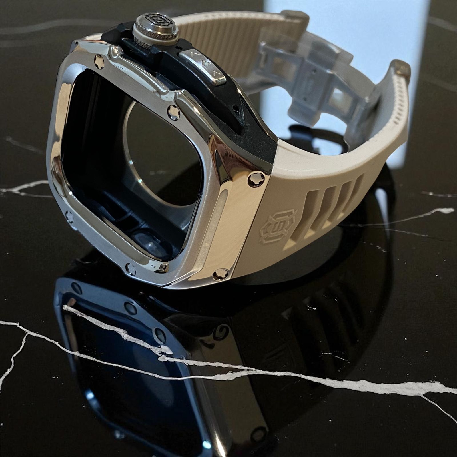 アップルウォッチカバーバンド 1124