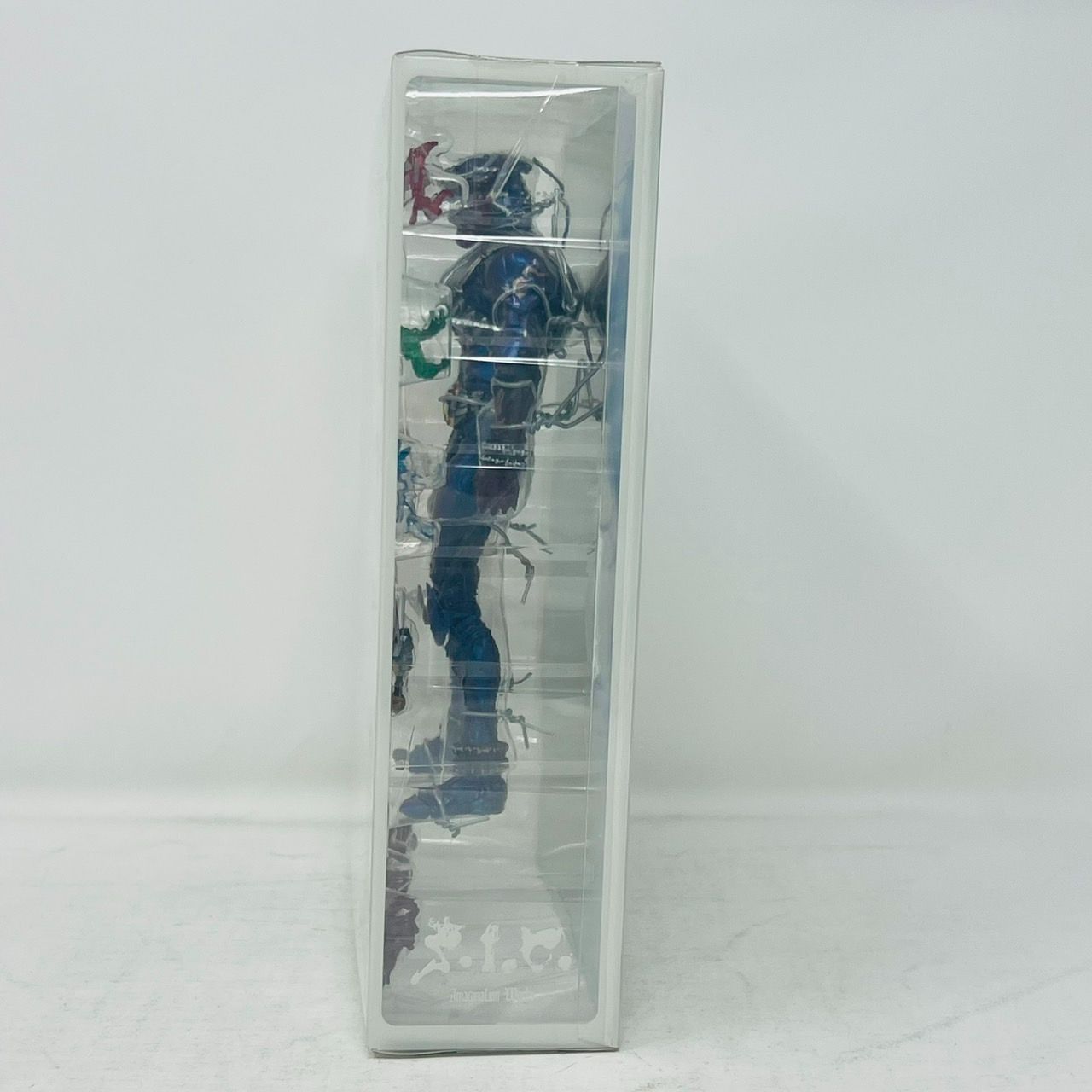 S.I.C. 限定 仮面ライダー響鬼 マジョーラカラー　フィギュア Amazon.co.jp: S.I.C. Imagination Works Limited 仮面ライダー