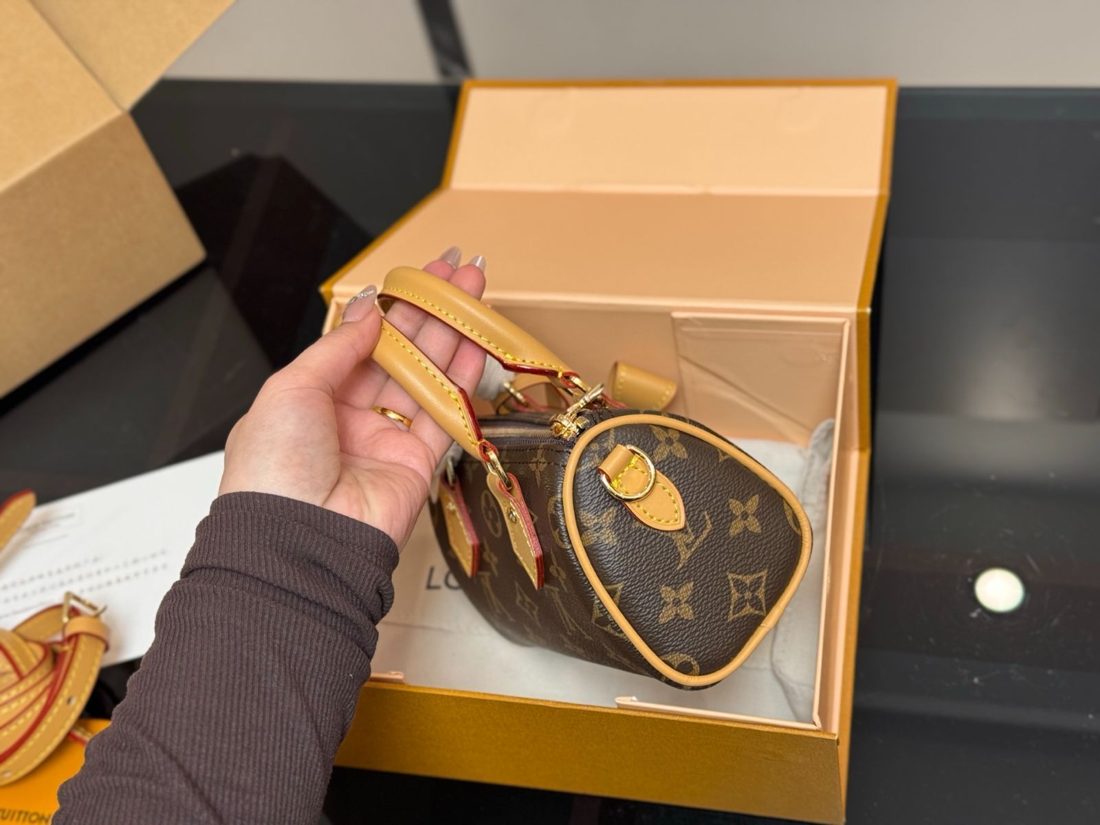今日特価】Louis Vuitton Speedy Nano ルイ・ヴィトン