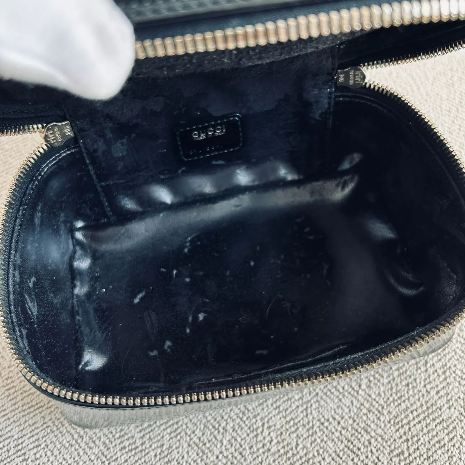 【希少】グッチ　GUCCI バンブーバニティバッグ　黒　エナメル　箱付き　正規品 1240009002206_1.jpg