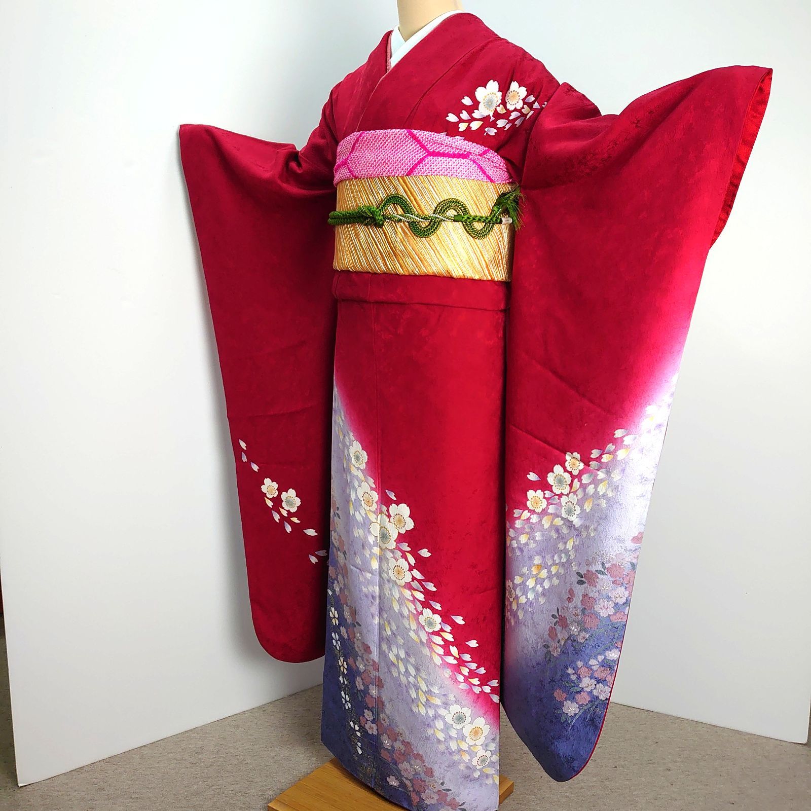 ★少々難あり★正絹 振袖 仕立て上がり リメイク-B 正絹高級振袖 仕立て上がり(着物のみ) Mサイズ ☆処分価格