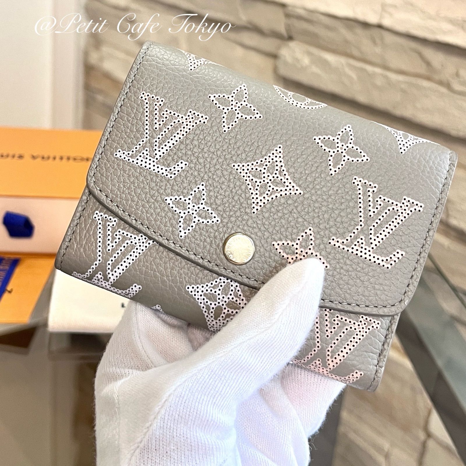 louis-vuitton-victorine-wallet