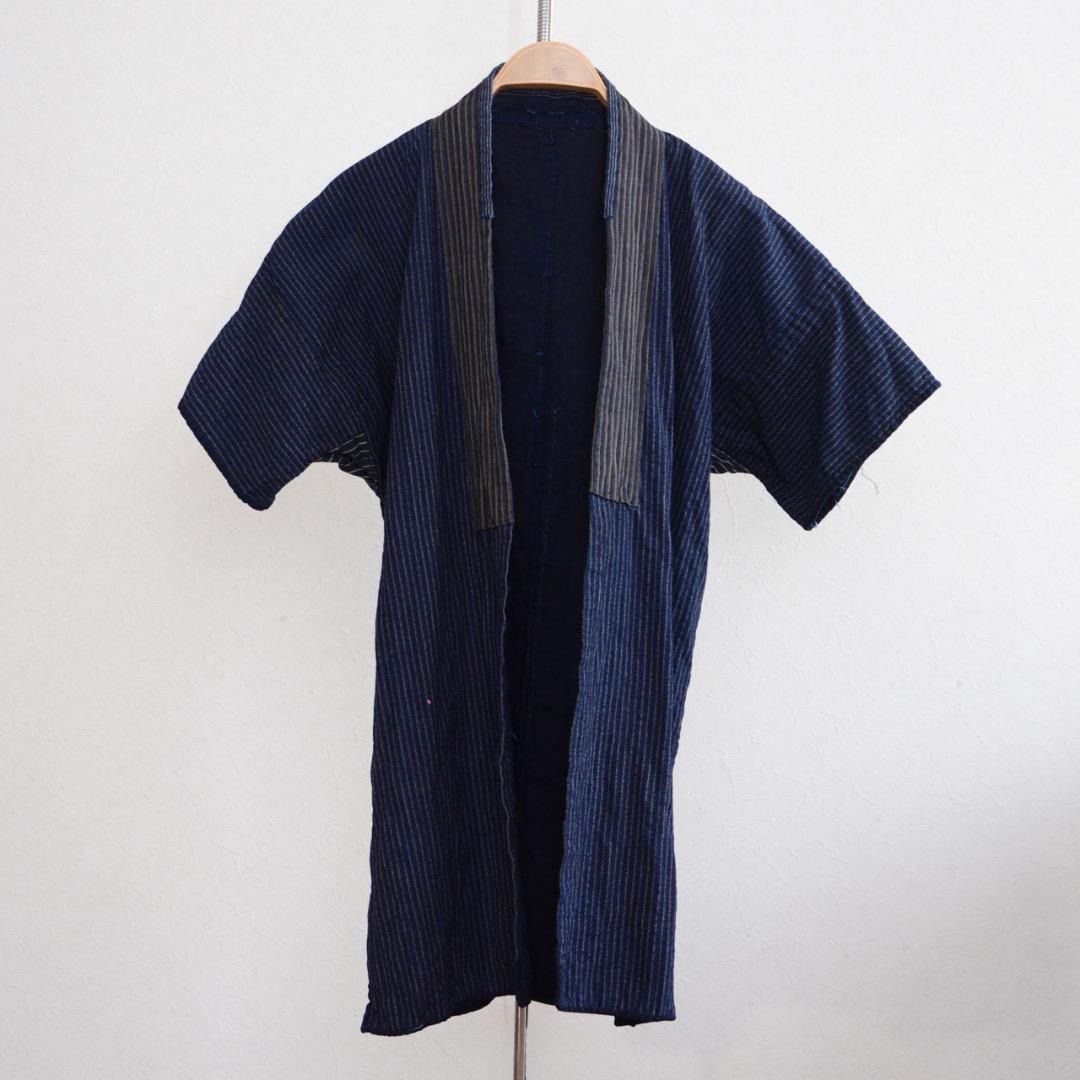 野良着 荒刺し子 藍染 縞模様 藍無地 濃紺 半袖 木綿 ジャパンヴィンテージ Japanese Noragi Jacket – Indigo Dyed Cotton with Rough Sashiko Stitching Stripe Pattern