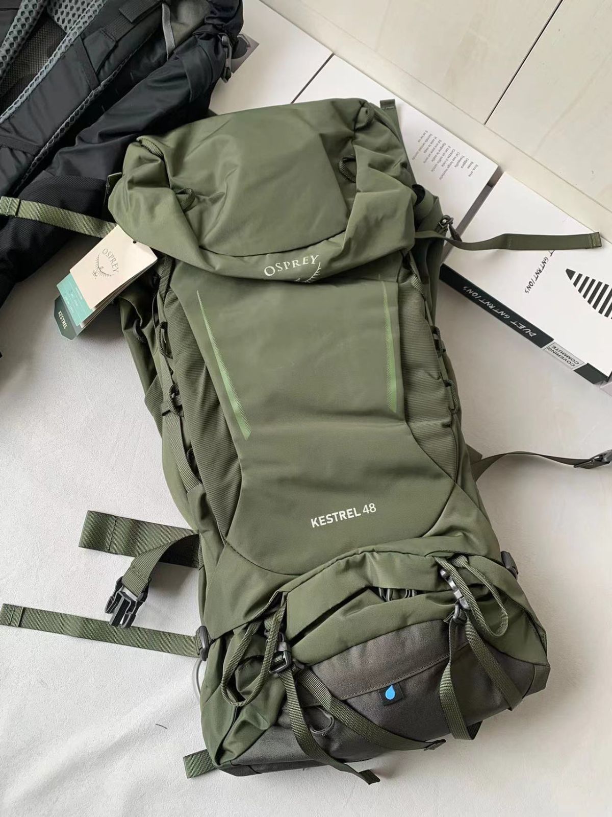 osprey kestrel 48 緑　ザック　リュック　バック　登山アウトドア 10002osp2303.jpg