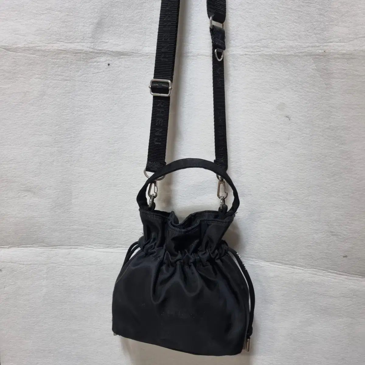 メルヘンジェイ ミニ 巾着 クロス バッグ MARHEN. J マルヘンジェイ 正規代理店 NOAH ノア 巾着 ショルダー トート バッグ 2WAY  ブランド 韓国製 : サンアンドサン公式オンライン - 通販 - Yahoo!ショッピング