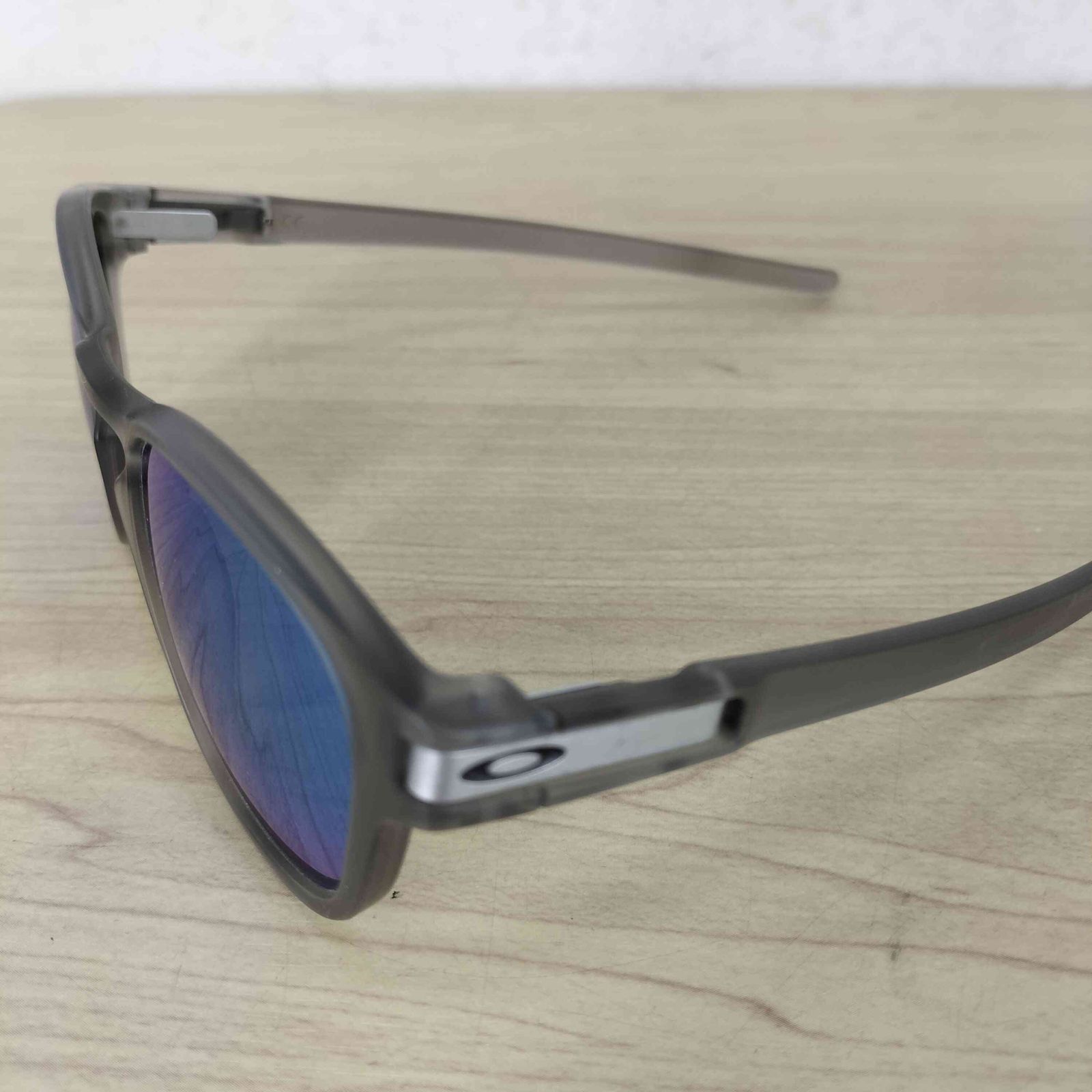 オークリー OAKLEY LATCH メンズ 53□21 139 - メルカリ