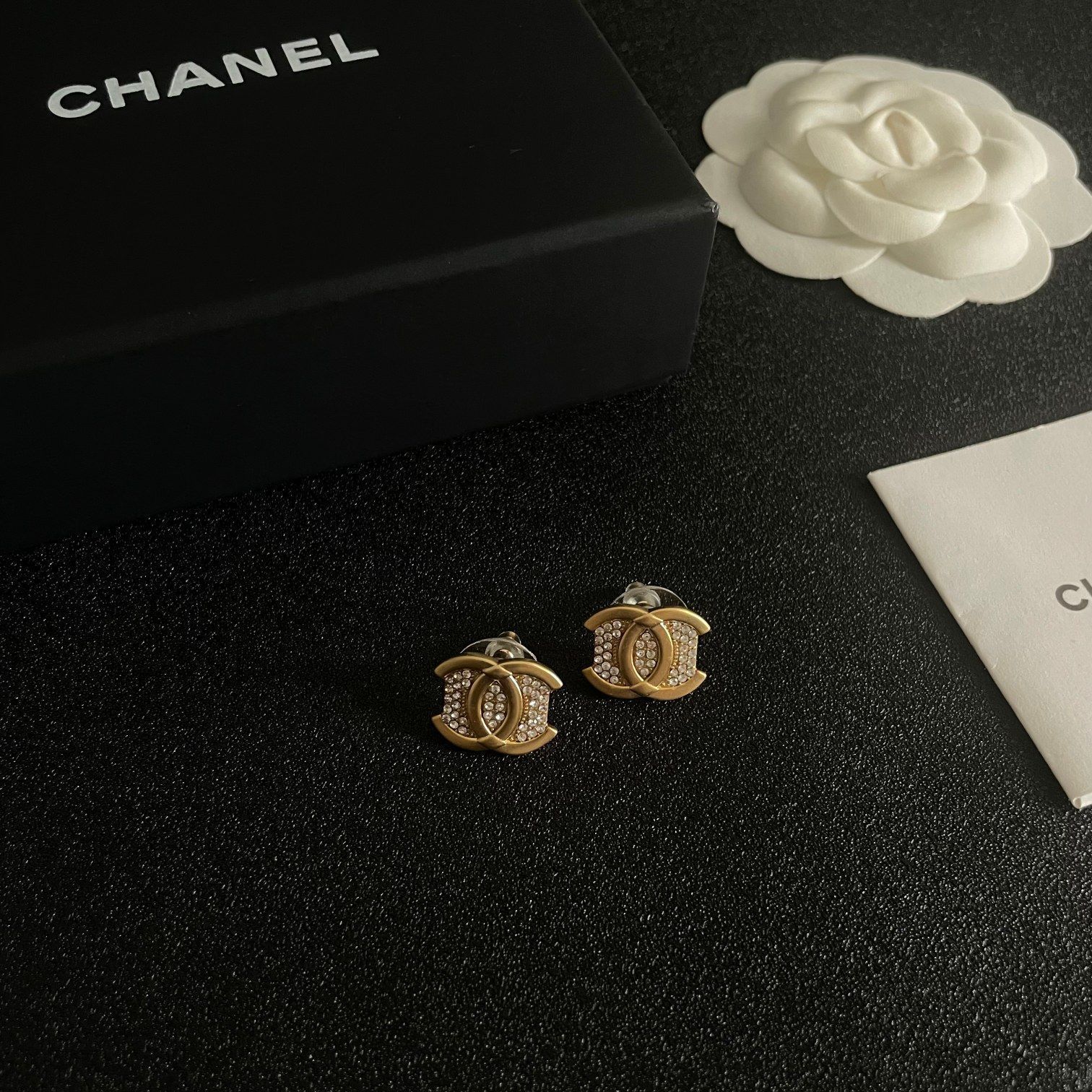 CHANELヴィンテージピアス 希少品！CHANEL♡チェーンピアス ハート ヴィンテージ ピアス
