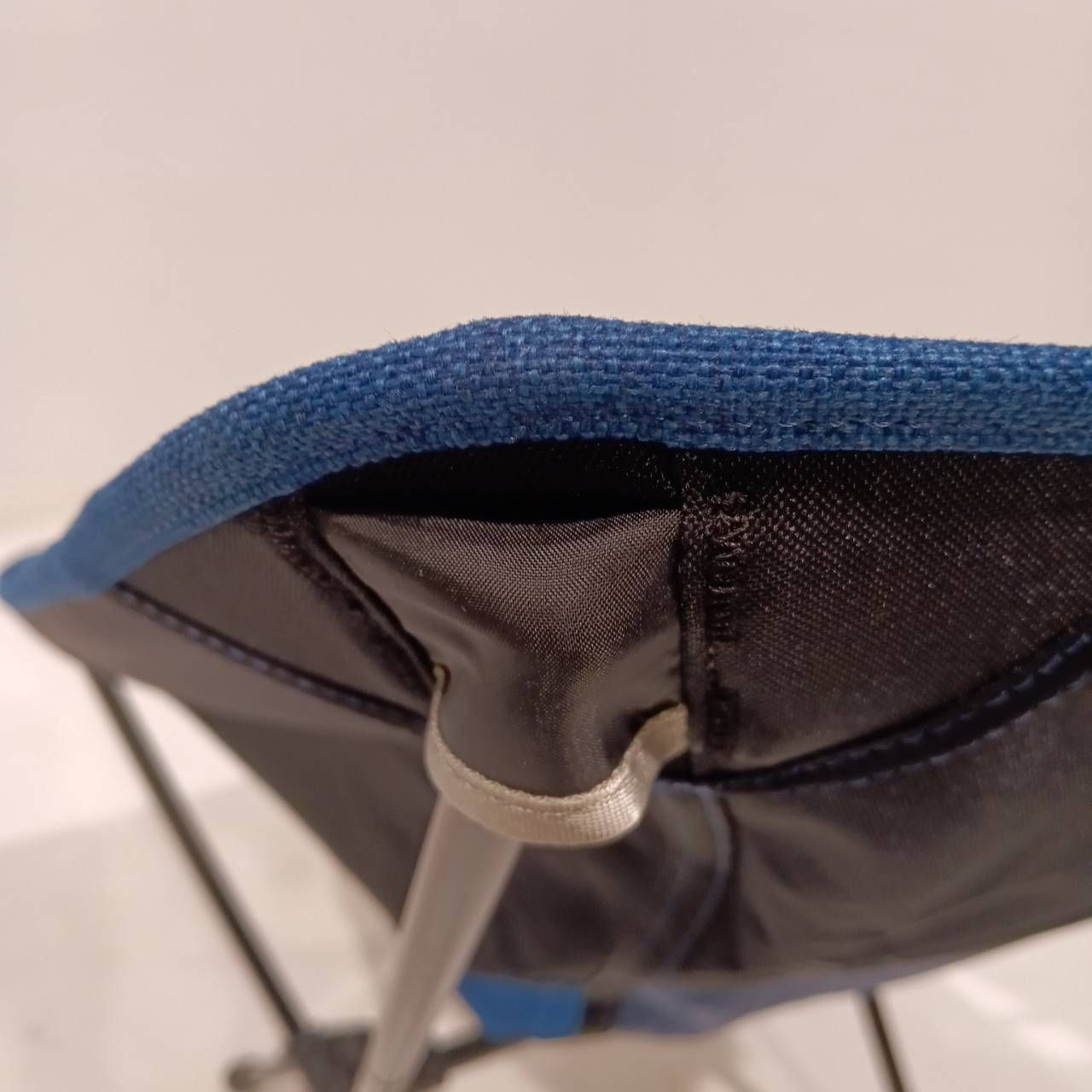 ロイヤルブルー