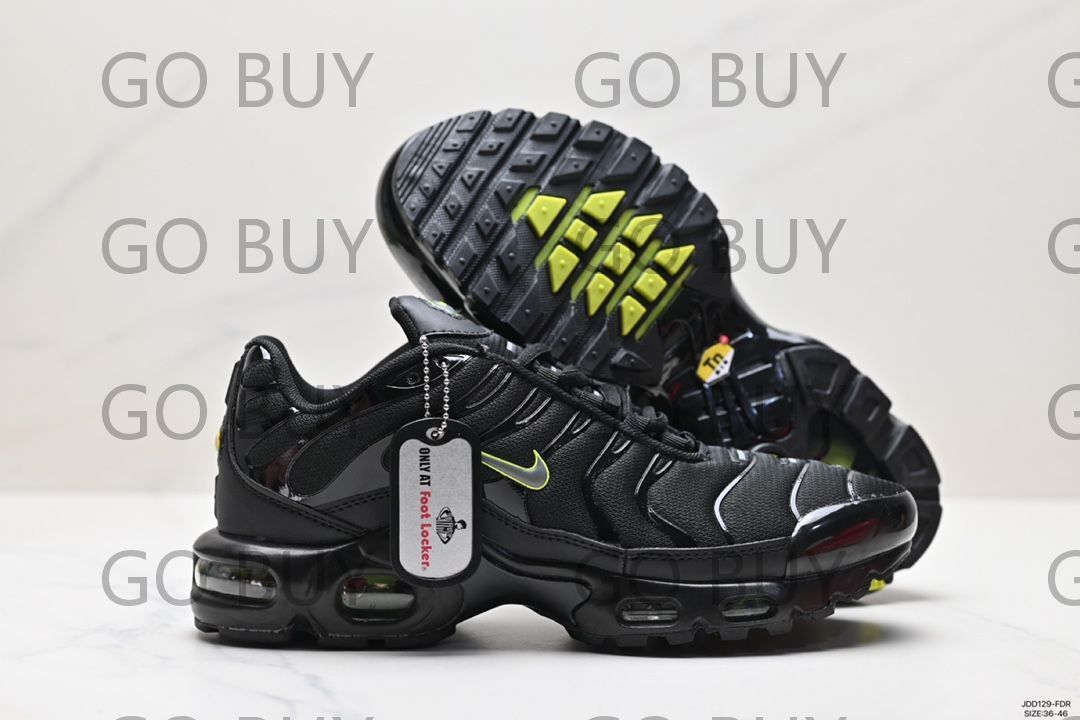 Nike Air Vapormax Plus Betrue TN ナイキ エアマックスプラス トリプル ナイキスニーカー  男女兼用 03