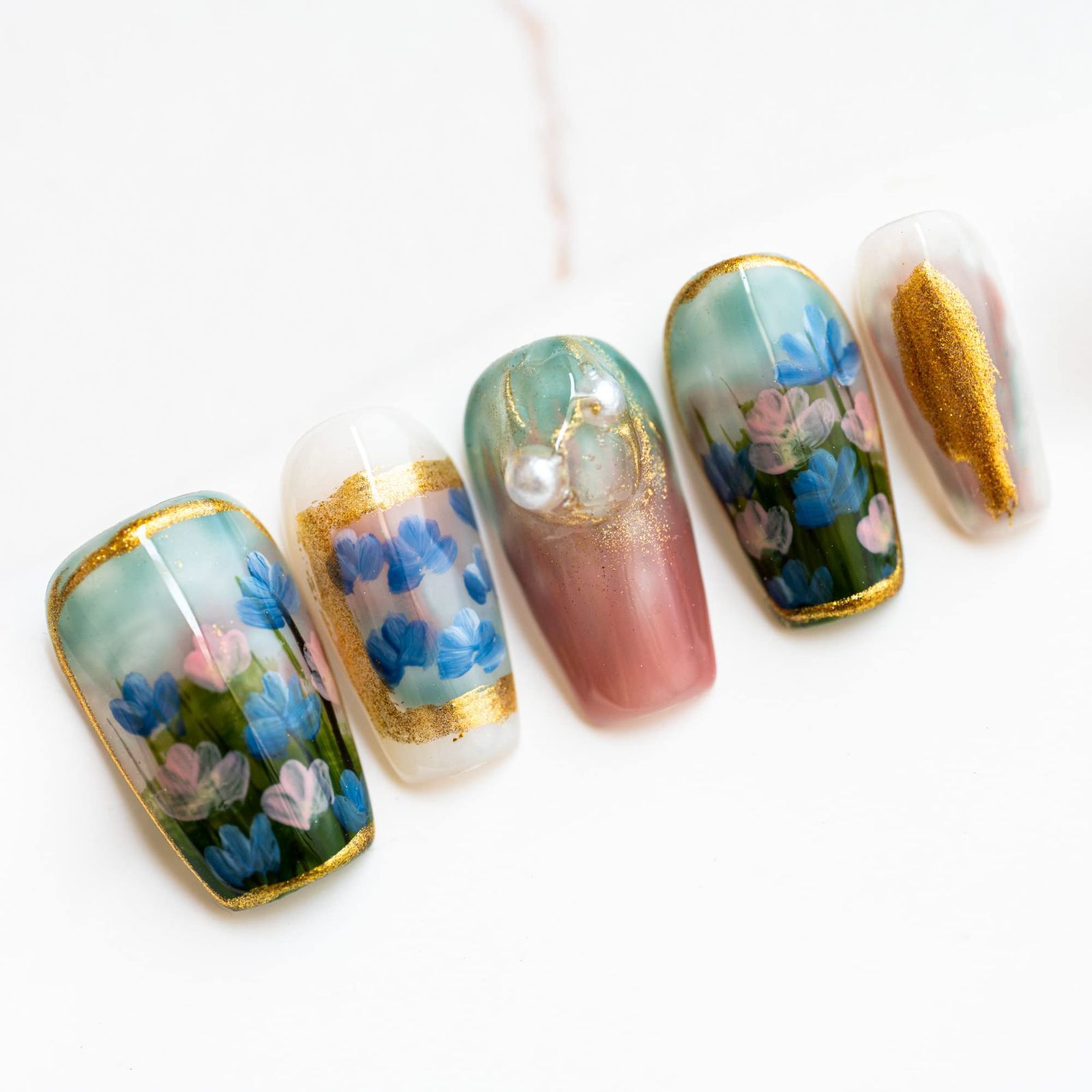 【人気】Sunu0026Beam Nails 手作り ネイルチップ ミディアム ロング アーモンド つけ爪 人気 3D おしゃれ 可愛い デザイン 付け爪 10枚入 (#13 絵画・グリーン ・ XS)