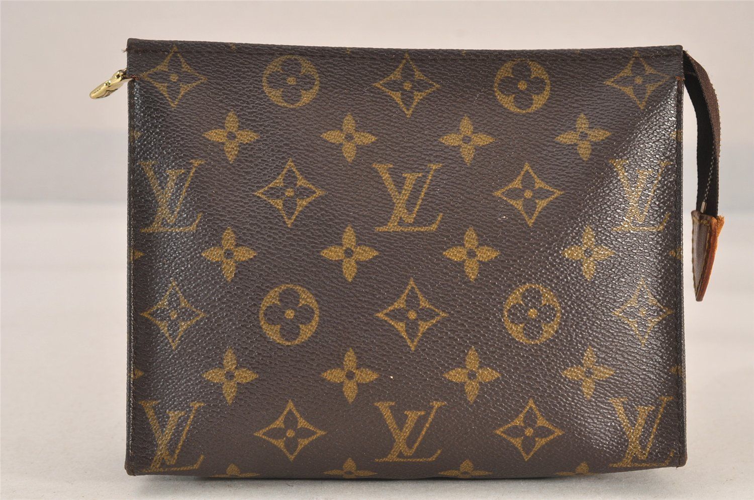 LOUIS VUITTON ルイヴィトン ポッシュトワレ 19 M47544 ルイ ヴィトン モノグラム ポッシュトワレ 19 ブラウン M47544