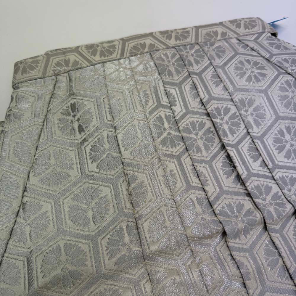 袴 行灯袴 男袴 紐下丈90cm 男性用袴 L-2Lサイズ 成人式袴 シルバー 黒 4639