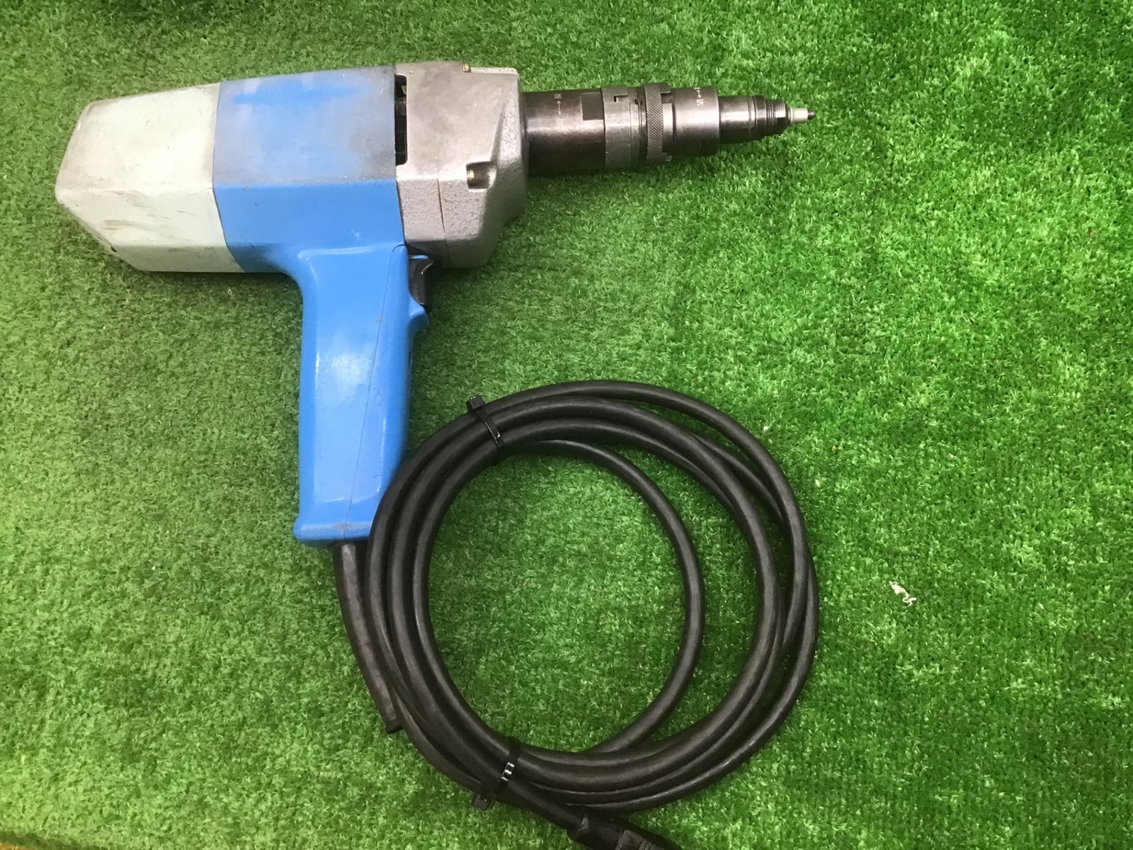 ポップリベット