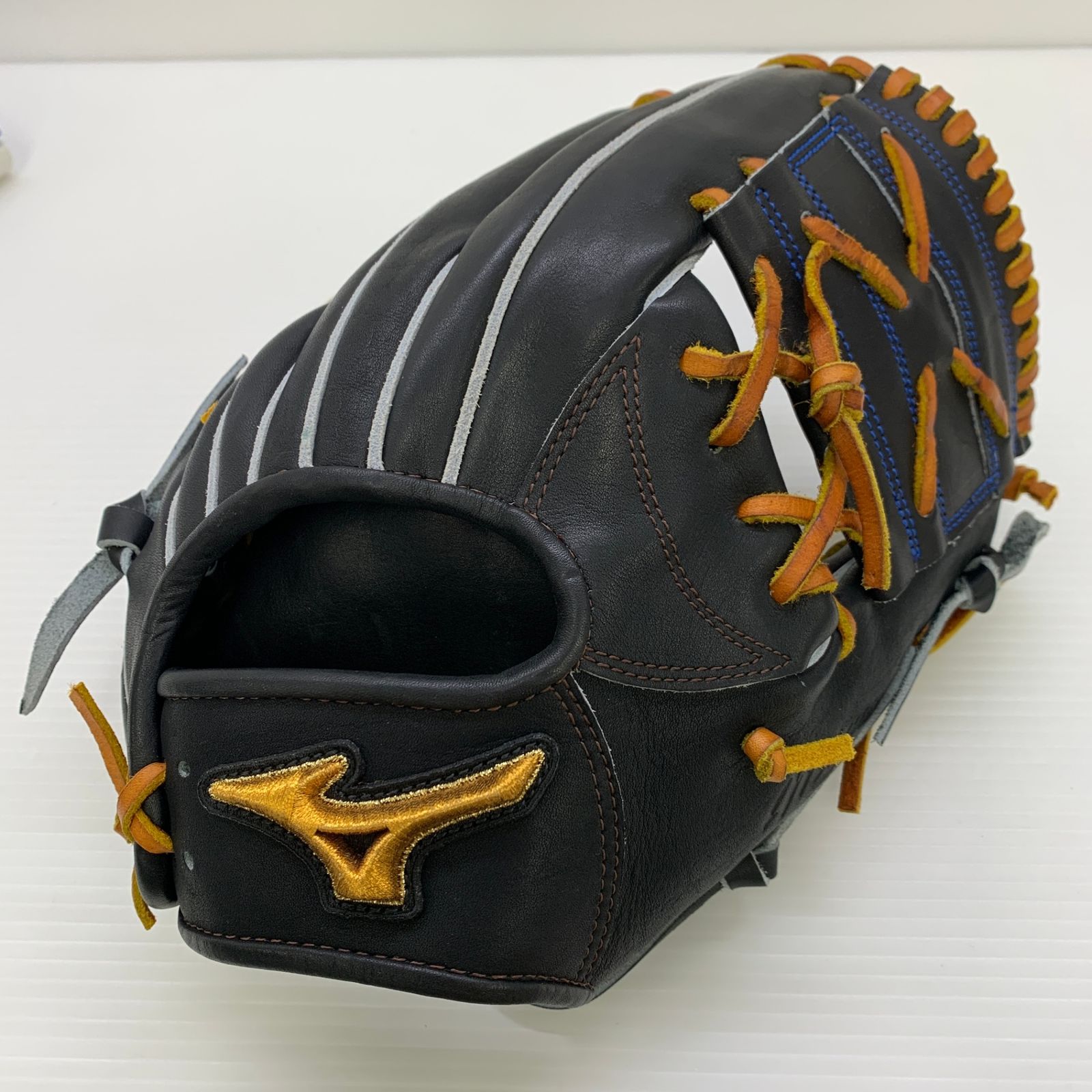 ミズノ MIZUNO ミズノプロ 硬式 大人 一般 内野手用 グローブ グラブ 右投げ 1AJGH10223 品 野球 6152
