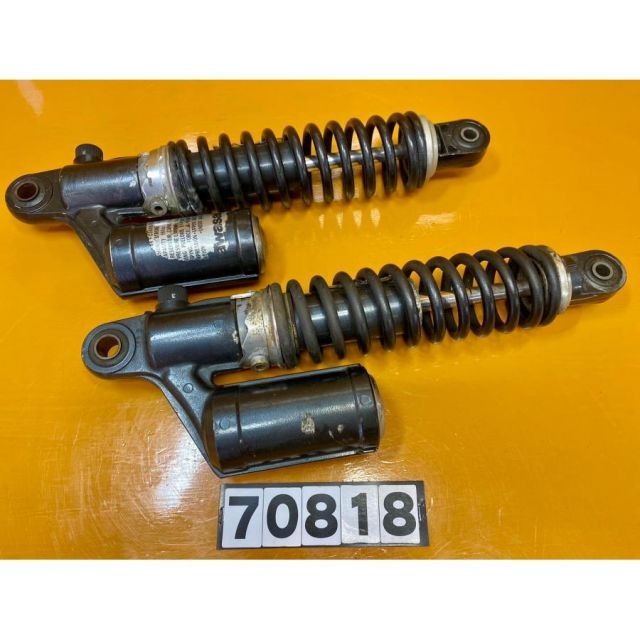 割引 中!! 70818 KAWASAKI カワサキ ゼファー1100 リアサスペンション リアサス 錆有り