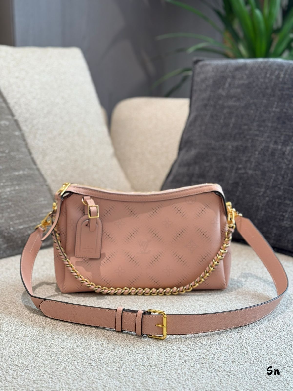 LOUIS VUITTON 2025年新作 ワンダラー バッグ - デュアル