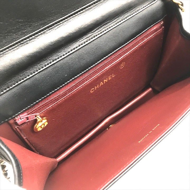 美品 CHANEL シャネル ココマーク マトラッセ ラムスキン プッシュロック チェーン ショルダー バッグ ブラック a3586 CHANEL - 美品 CHANEL シャネル ココマーク マトラッセ ラムスキン