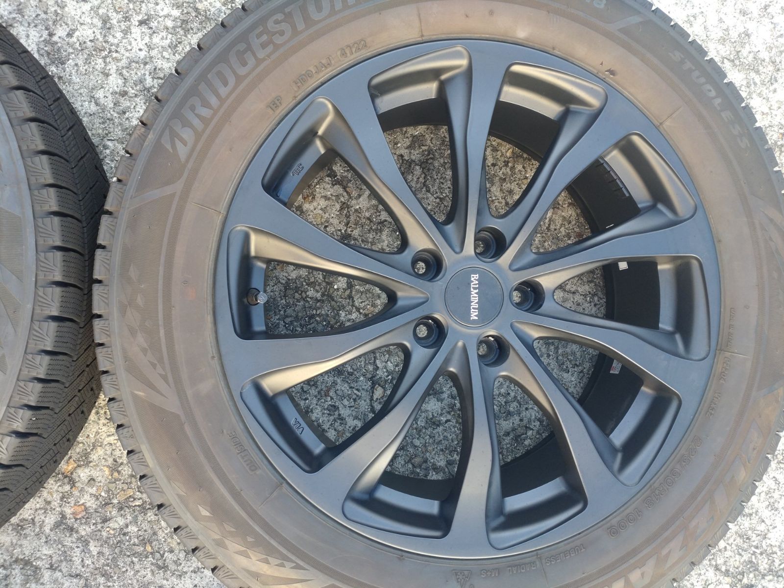 BALMINUM スタッドレスホイール4本 225/60R18 【公式通販】