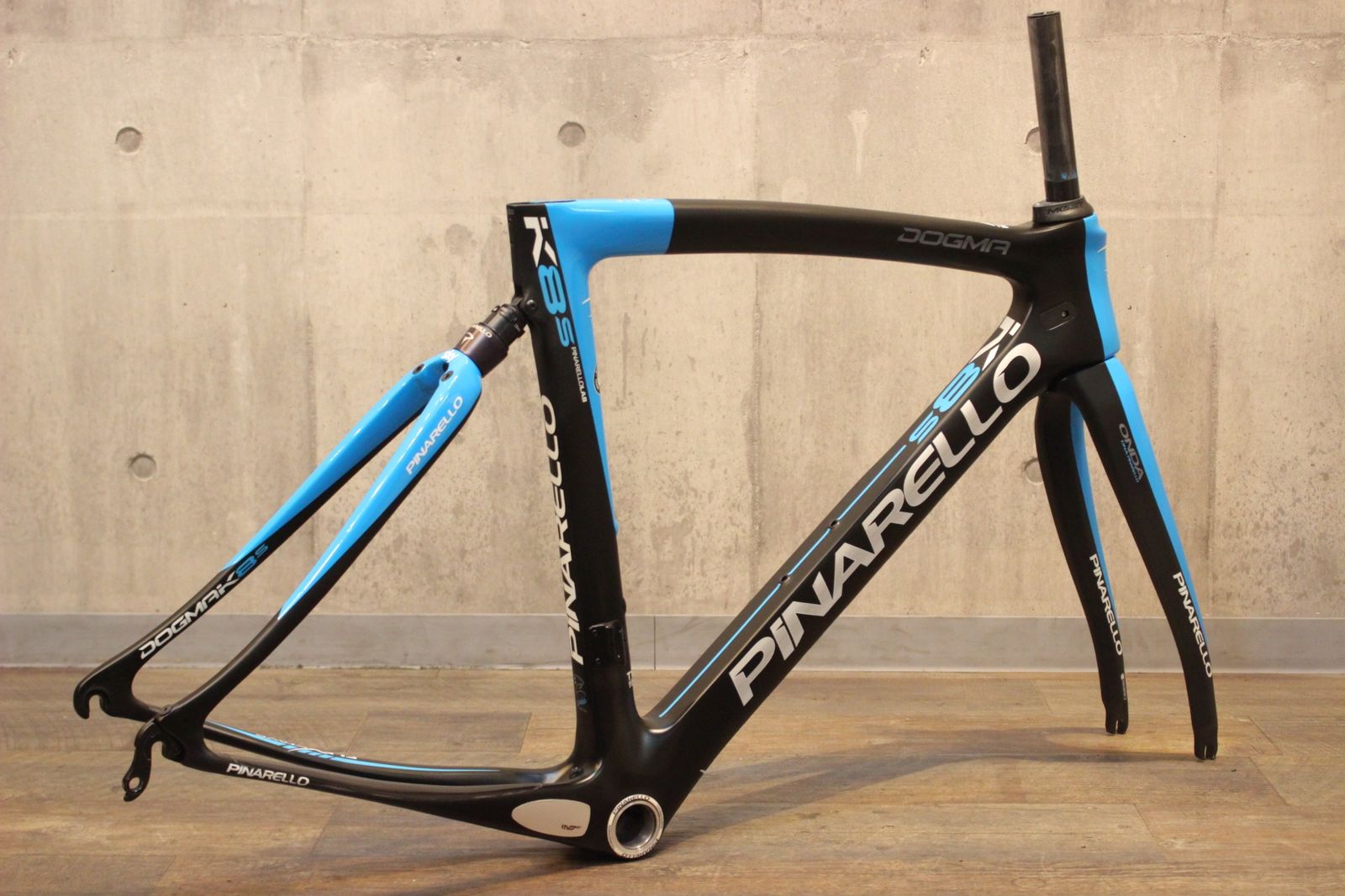 ピナレロ PINARELLO ピナレロ DOGMA 2 ドグマ Mark Cavendish マーク 