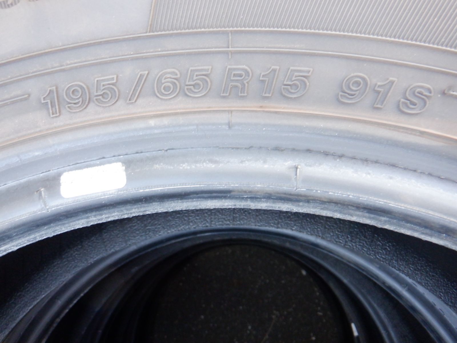 バリ山 195 65R15 ４本 ヨコハマ ブルーアースES32 製 プリウス エスクァイア セレナなどに FFCRYSTALESIA_COM