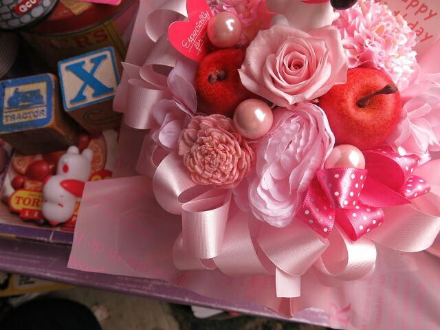 誕生日プレゼント スヌーピーマスコット 花束風 ラテ プリザーブドフラワー入りギフト ケース付き スヌーピーマスコットカラー・種類はおまかせ