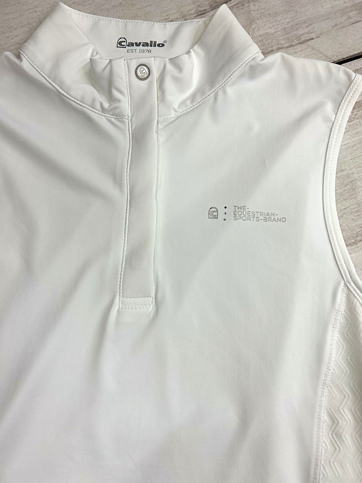  CAVALLO ノースリーブシャツ白 レディース 9000円 シャツ 乗馬