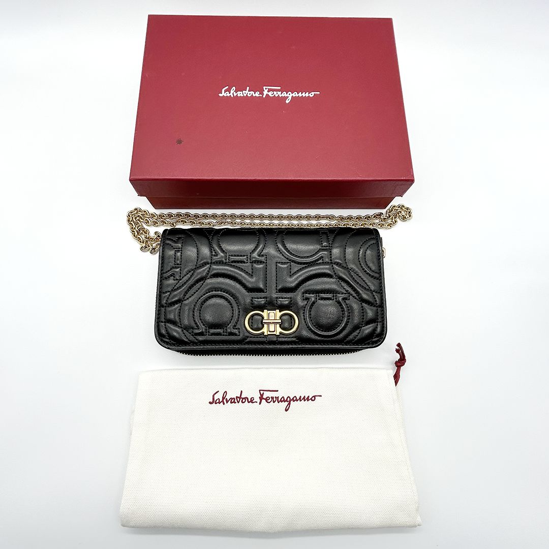 サルヴァトーレフェラガモ Salvatore Ferragamo ガンチーニ