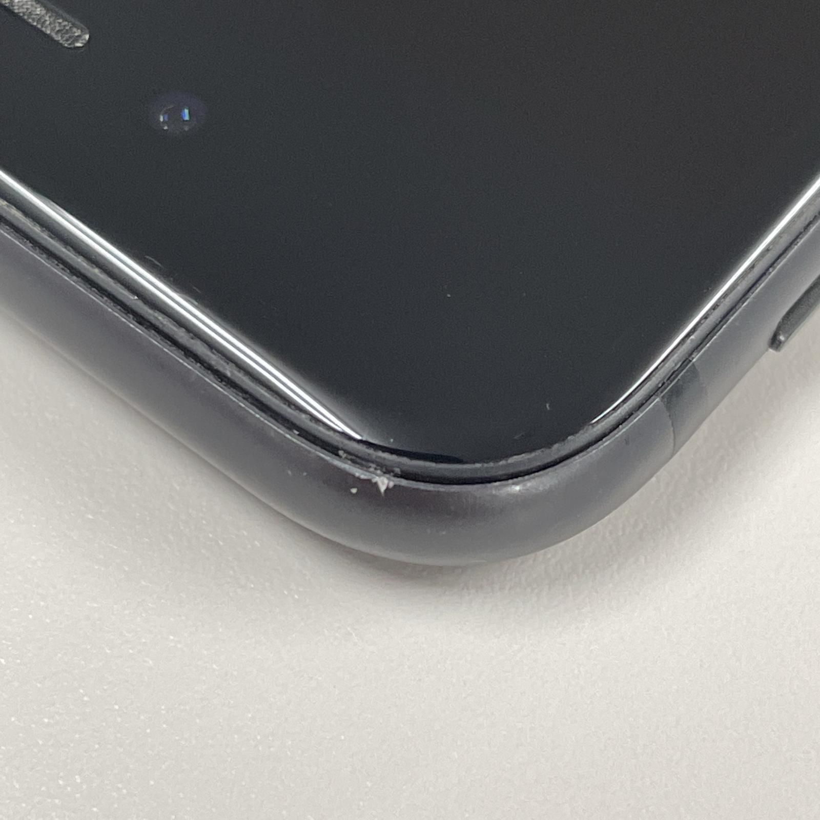 Apple iPhone 8 ブラック 本体のみ　docomo ☆Apple iPhone 8 ブラック 本体☆ スマートフォン本体