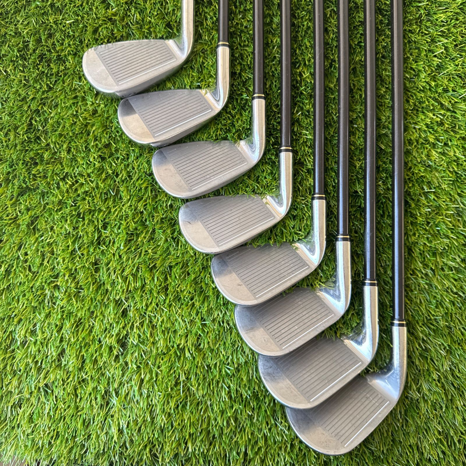 ゴルフクラブアイアン8本セット ゼクシオプライム インパクトパワー