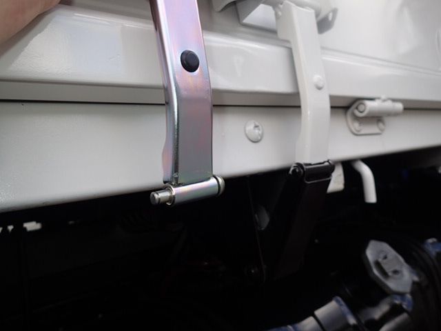 三菱キャンター 荷台アオリ セイコーラック 開閉補助装置 トラック荷台のアオリ部品 三菱キャンター用 荷台アオリの