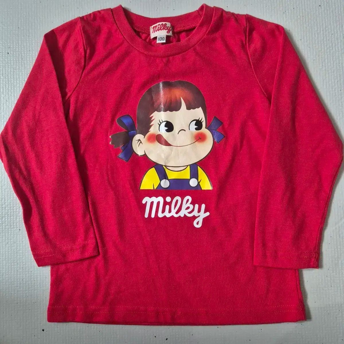 人気SALE，100%新品 milky ペコ 長袖Tシャツ キッズ 100 レアテム Tシャツ