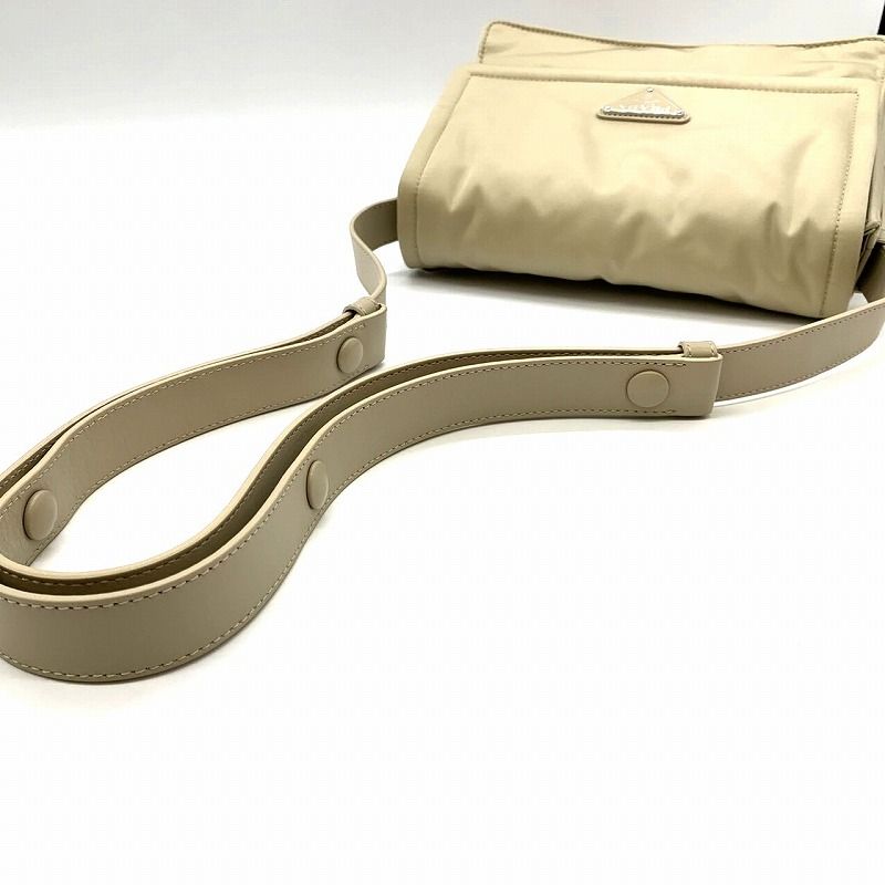 PRADA プラダ スモール パデッド Re-Nylon 斜め掛けショルダー
