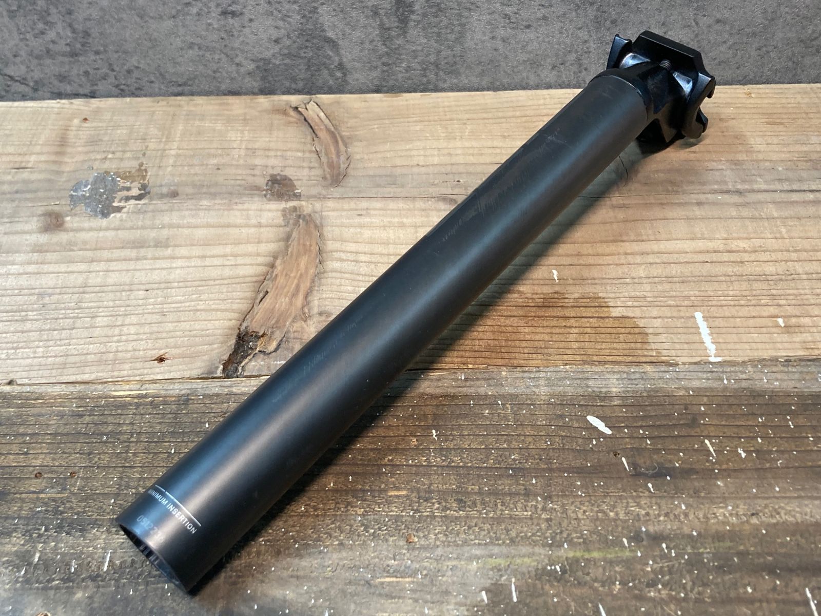 IO058 ジップ ZIPP サービスクルス SERVICE COURSE SL カーボン シートポスト Φ31.6 実測310mm カット済み