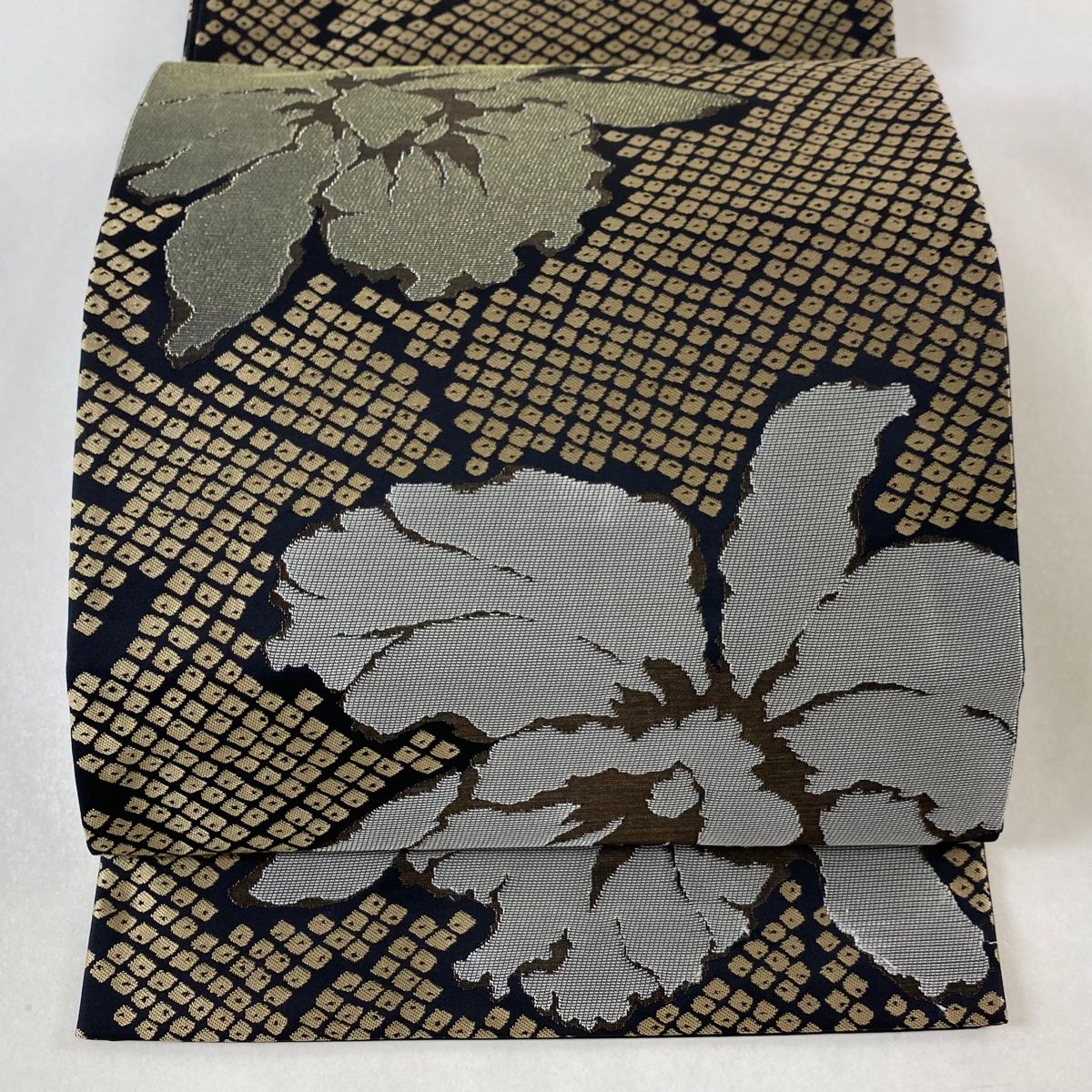 楽天市場】袋帯 美品 逸品 辻村ジュサブロー 落款あり 草花 箔